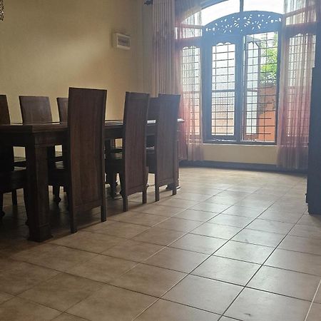 Shalona Holiday Home Galle Ngoại thất bức ảnh